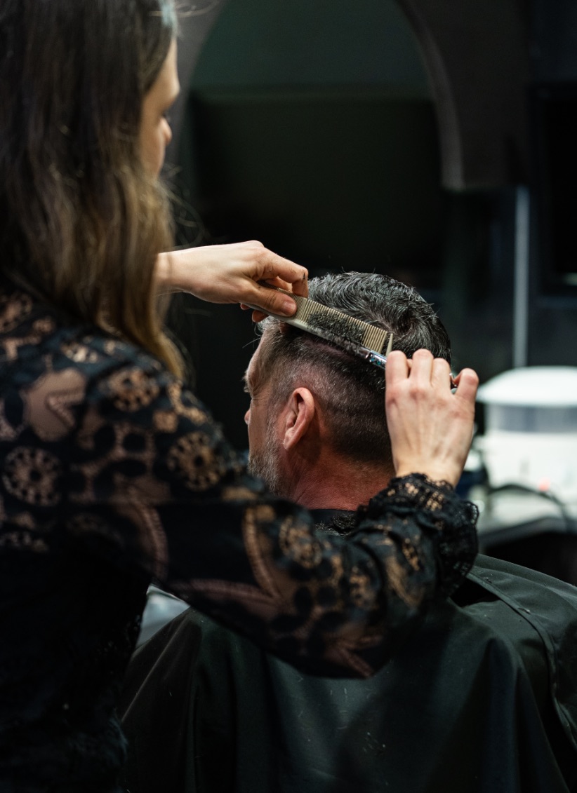 Salon de coiffure pour hommes | Barbier professionnel